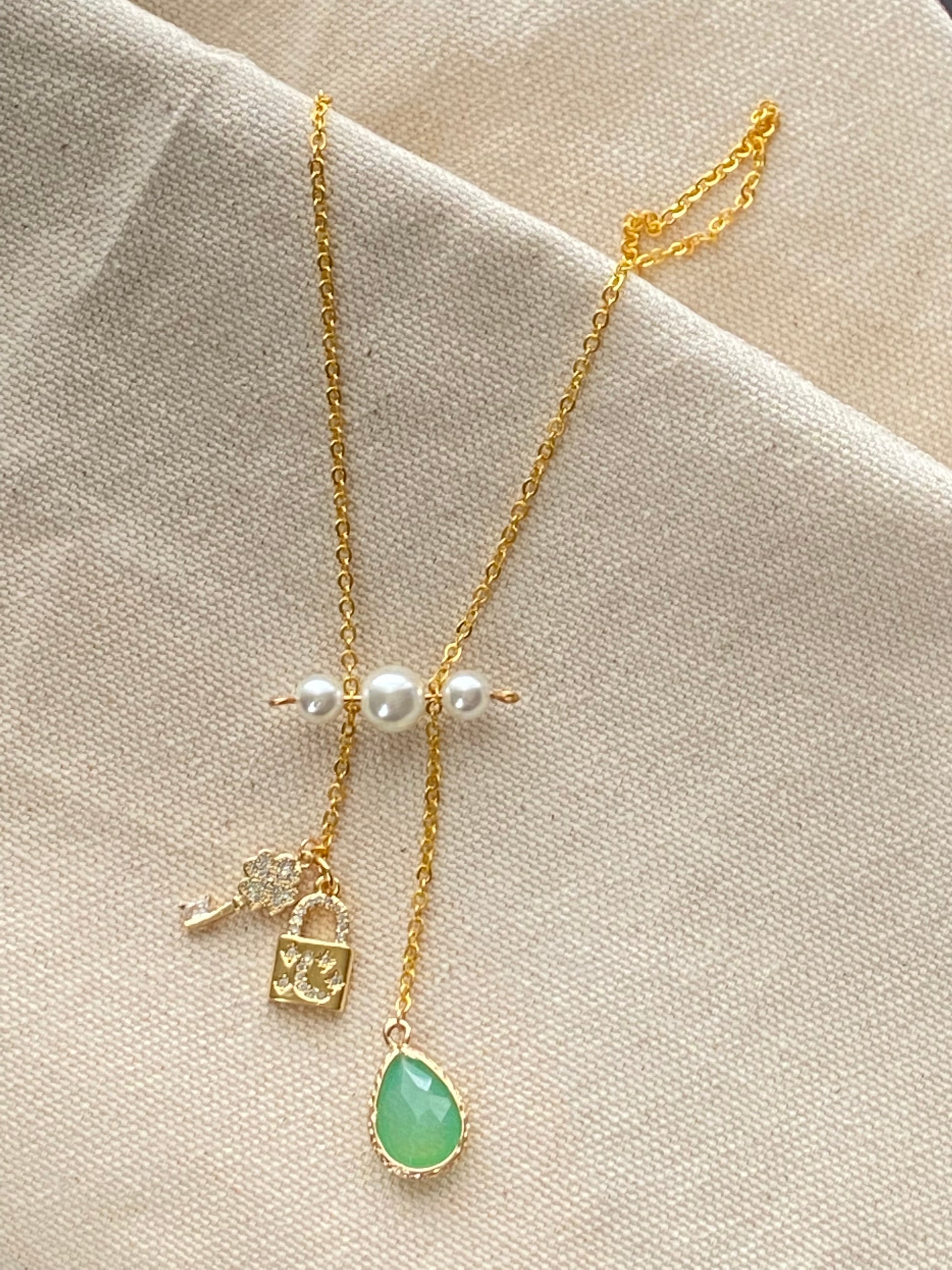 Charming Lock & Key necklace – gracefulgemsandbeehives